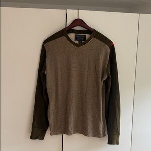 Vintage Abercrombie & Fitch Olive and Brown V-Neck Sweater
